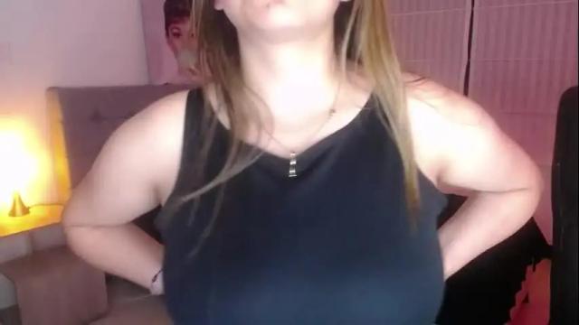 Image 10 of _kitten_1 Stream on Chaturbate on 1 day ago
