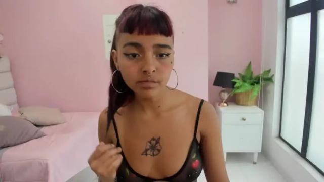 Image 4 of _kitty_horny Stream on Chaturbate on 17 months ago