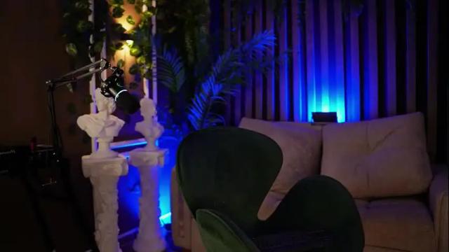 Image 10 of _kleo_ Stream on Chaturbate on 16 days ago