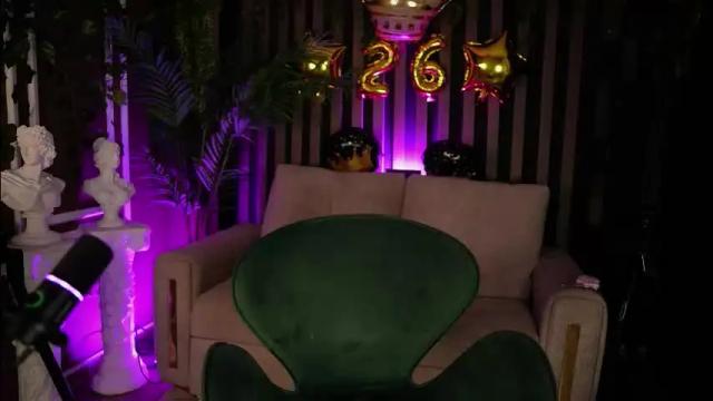 Image 10 of _kleo_ Stream on Chaturbate on 2 months ago