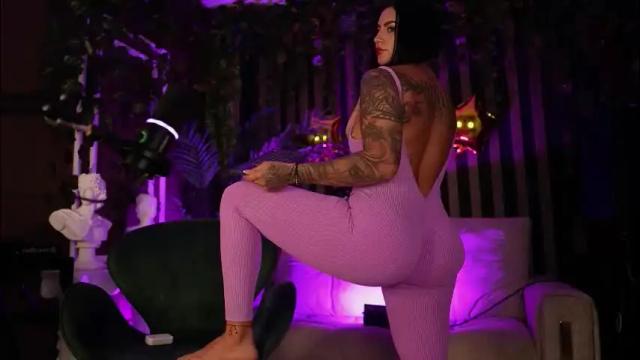 Image 12 of _kleo_ Stream on Chaturbate on 2 months ago