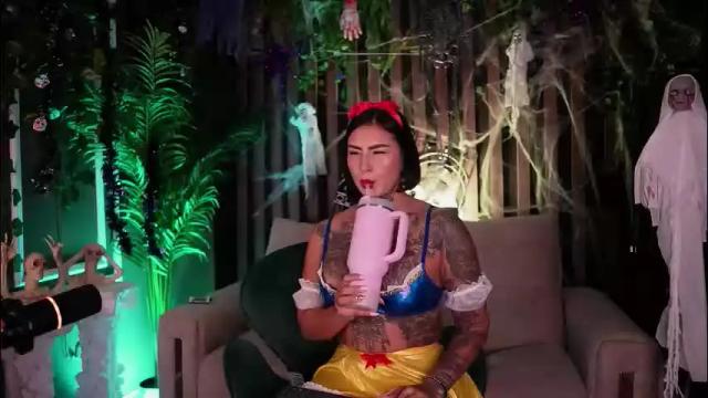 Image 11 of _kleo_ Stream on Chaturbate on 9 days ago