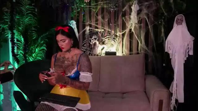 Image 4 of _kleo_ Stream on Chaturbate on 9 days ago