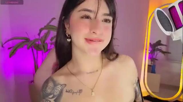 Image 3 of _kylie_miller1 Stream on Chaturbate on 1 month ago