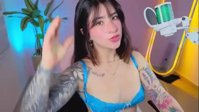 Image 3 of _kylie_miller1 Stream on Chaturbate on 10 days ago