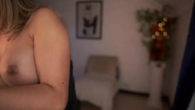 Image 11 of _lady_di Stream on Chaturbate on 12 days ago