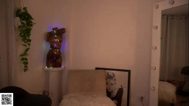 Image 6 of _lady_di Stream on Chaturbate on 3 days ago