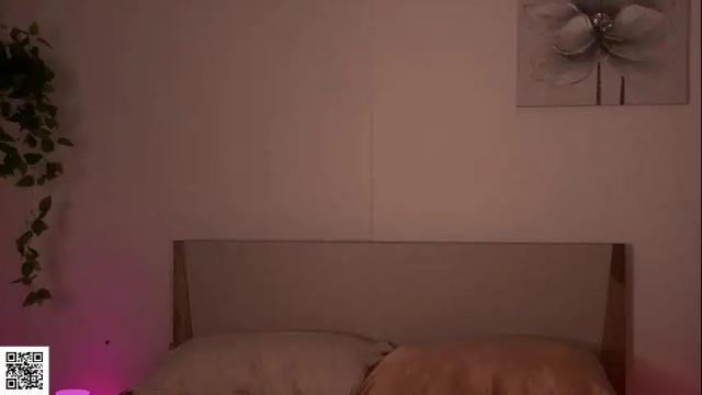 Image 10 of _lady_di Stream on Chaturbate on 3 months ago