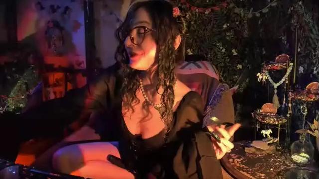 Image 11 of _lady_luna_ Stream on Chaturbate on 13 days ago