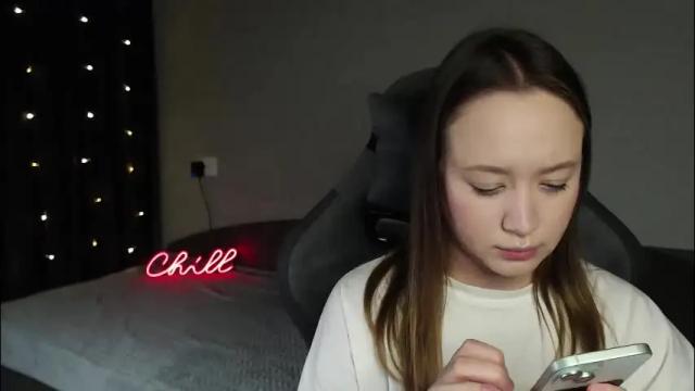 Thumbnail 3, _lalune_'s Stream at Chaturbate, 21 days ago