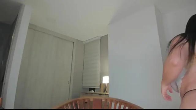 Image 7 of _lasuescun Stream on Chaturbate on 1 month ago