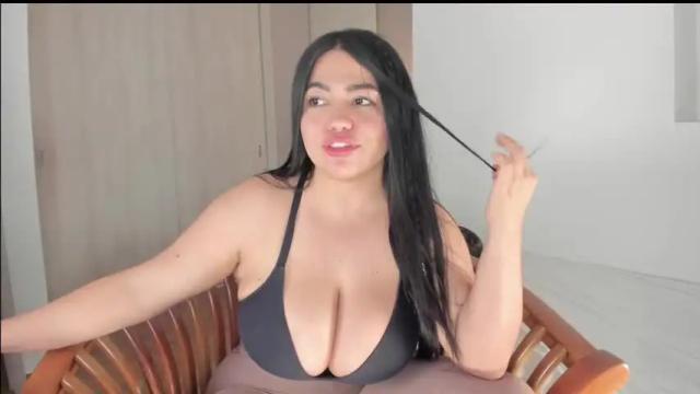 Image 3 of _lasuescun Stream on Chaturbate on 11 days ago