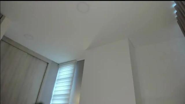 Image 4 of _lasuescun Stream on Chaturbate on 4 months ago