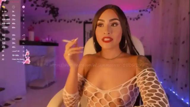 Image 4 of _lauraspencer_ Stream on Chaturbate on 1 month ago