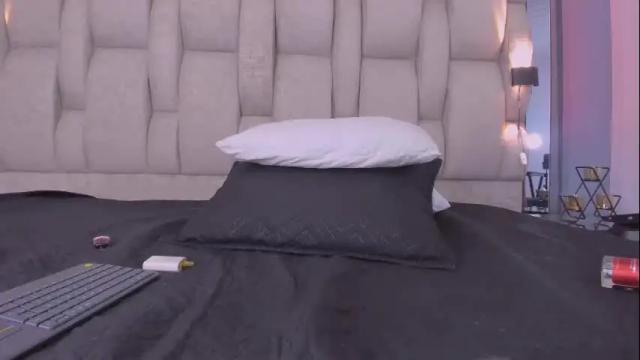 Image 10 of _laurataylor_ Stream on Chaturbate on 24 days ago