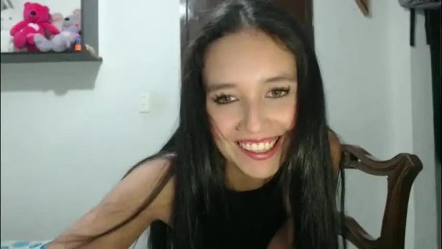 Image 12 of _laureneyes Stream on Chaturbate on 1 month ago