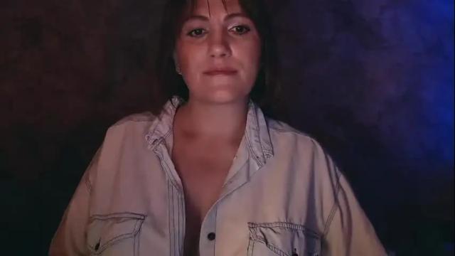 Image 2 of _letty_ Stream on Chaturbate on 3 days ago