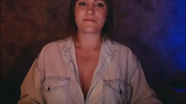 Image 2 of _letty_ Stream on Chaturbate on 4 months ago