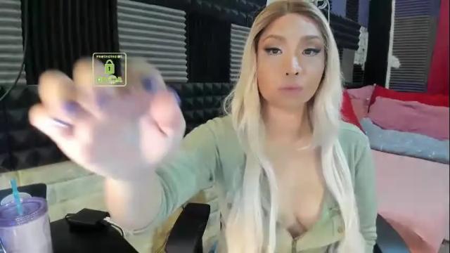 Image 7 of _lexie_hart Stream on Chaturbate on 1 month ago