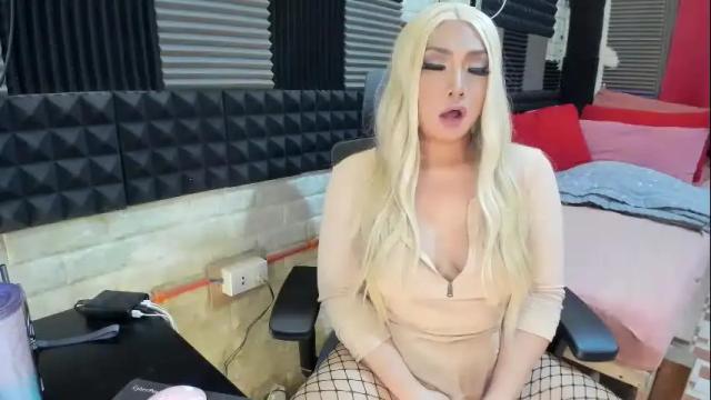 Image 11 of _lexie_hart Stream on Chaturbate on 1 month ago