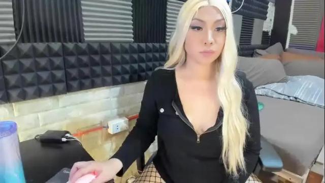 Image 3 of _lexie_hart Stream on Chaturbate on 1 month ago