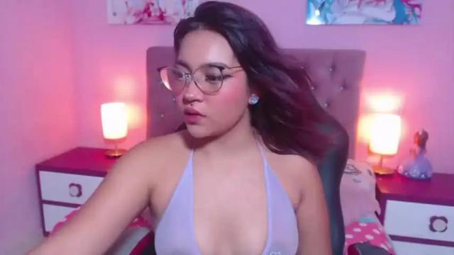 Image 12 of _lia_kitty Stream on Chaturbate on 16 months ago