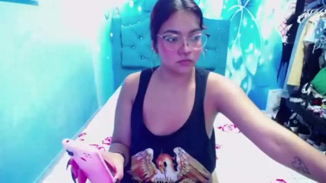 Image 11 of _lia_kitty Stream on Chaturbate on 16 months ago
