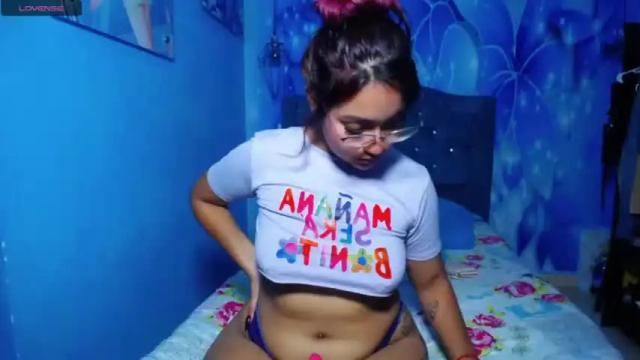 Image 6 of _lia_kitty Stream on Chaturbate on 16 months ago