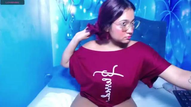 Image 12 of _lia_kitty Stream on Chaturbate on 15 months ago