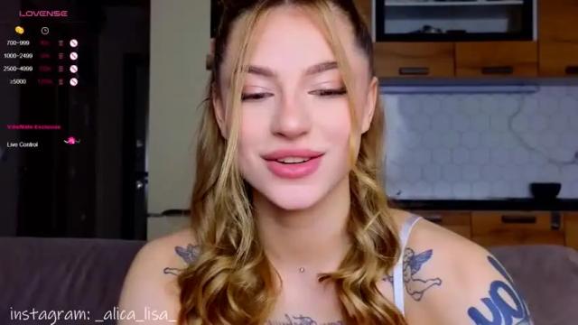 Image 3 of _lisaalisa_ Stream on Chaturbate on 15 months ago