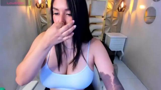 Image 11 of _little__lulu_ Stream on Chaturbate on 12 months ago