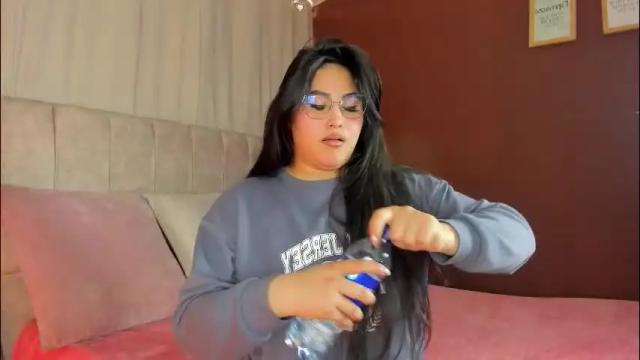 Image 7 of _little_ivy Stream on Chaturbate on 1 month ago