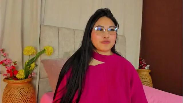 Image 11 of _little_ivy Stream on Chaturbate on 1 day ago