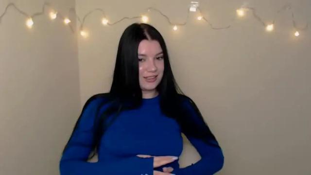 Image 6 of _little_luck Stream on Chaturbate on 13 months ago