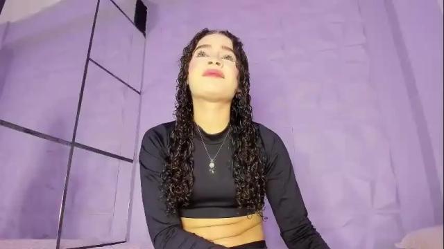 Image 4 of _littlelia Stream on Chaturbate on 6 days ago
