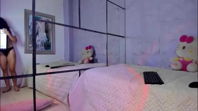 Image 10 of _littlelia Stream on Chaturbate on 2 months ago