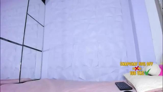 Image 3 of _littlelia Stream on Chaturbate on 1 month ago