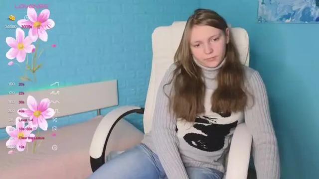 Image 10 of _liz_zi_ Stream on Chaturbate on 13 months ago