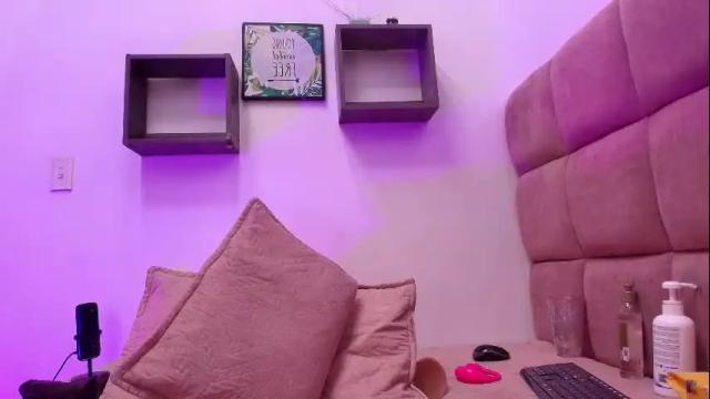 Image 10 of _lorrayne_ Stream on Chaturbate on 1 month ago