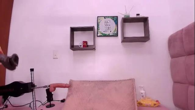 Image 2 of _lorrayne_ Stream on Chaturbate on 1 month ago