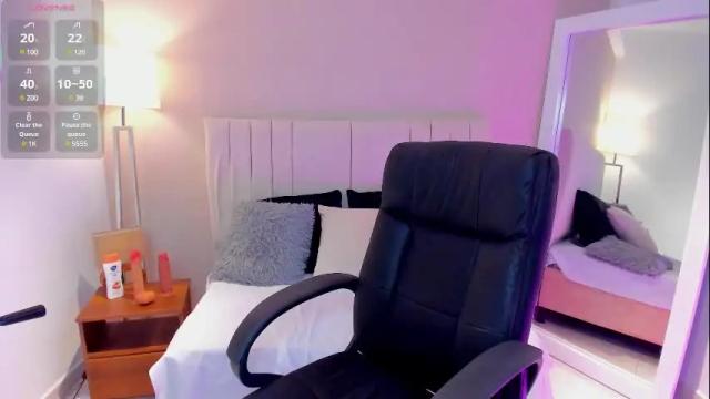 Image 8 of _louane_bour Stream on Chaturbate on 3 months ago