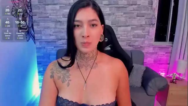 Image 8 of _louane_bour Stream on Chaturbate on 2 months ago