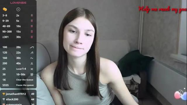 Image 3 of _lovelylavender_ Stream on Chaturbate on 3 months ago