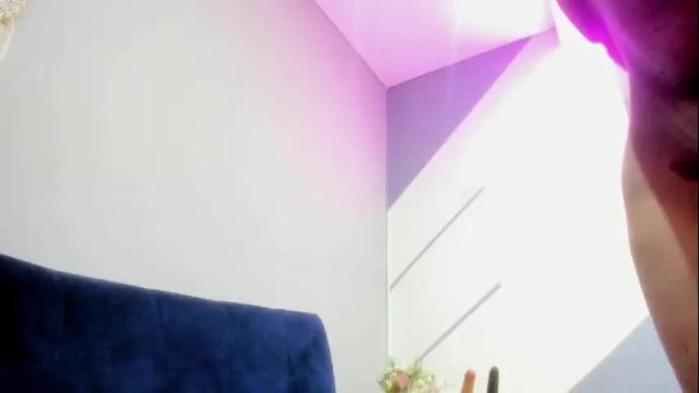 Image 6 of _lucysmith Stream on Chaturbate on 1 month ago