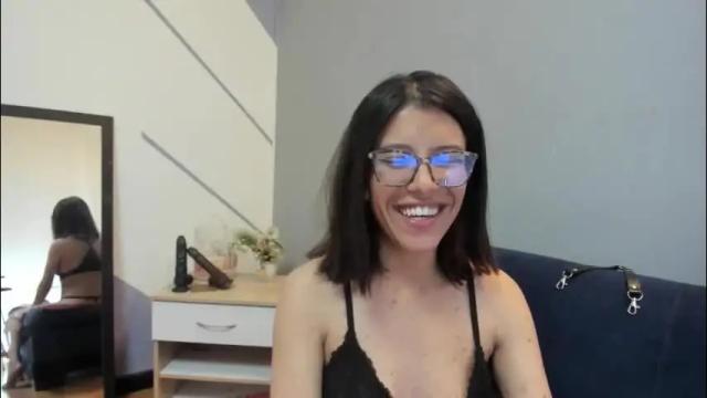 Image 3 of _lucysmith Stream on Chaturbate on 1 month ago