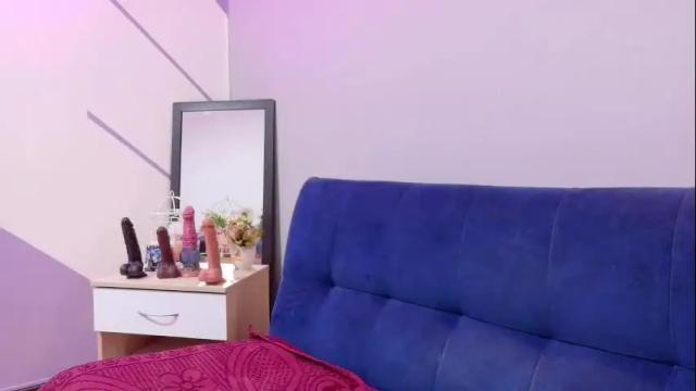 Image 7 of _lucysmith Stream on Chaturbate on 1 month ago
