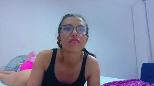 Image 2 of _lucysmith Stream on Chaturbate on 23 days ago