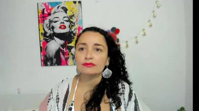 Image 3 of _luna__sweet_ Stream on Chaturbate on 1 month ago