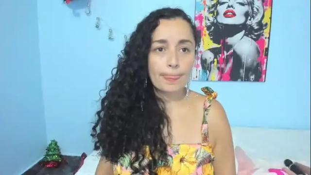 Image 2 of _luna__sweet_ Stream on Chaturbate on 12 days ago