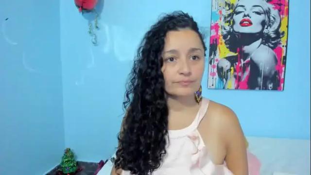 Image 11 of _luna__sweet_ Stream on Chaturbate on 9 days ago